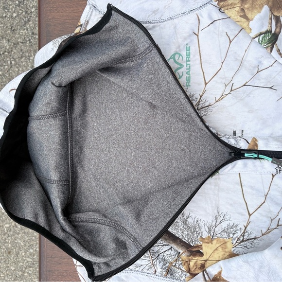 Realtree Reversible Jacket - Picture 5 of 8